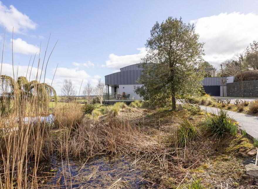 Robinsview, 94a Monlough Road, Saintfield, Ballynahinch, BT24 7HN