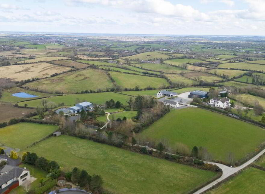 Robinsview, 94a Monlough Road, Saintfield, Ballynahinch, BT24 7HN
