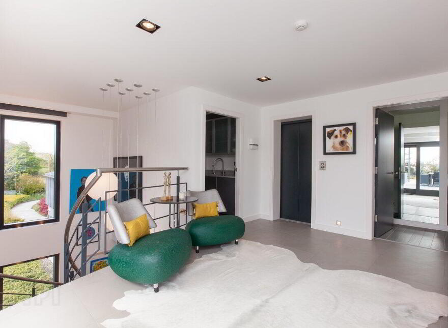Robinsview, 94a Monlough Road, Saintfield, Ballynahinch, BT24 7HN