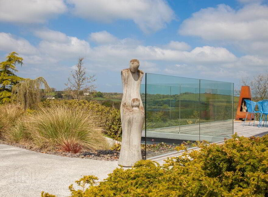 Robinsview, 94a Monlough Road, Saintfield, Ballynahinch, BT24 7HN