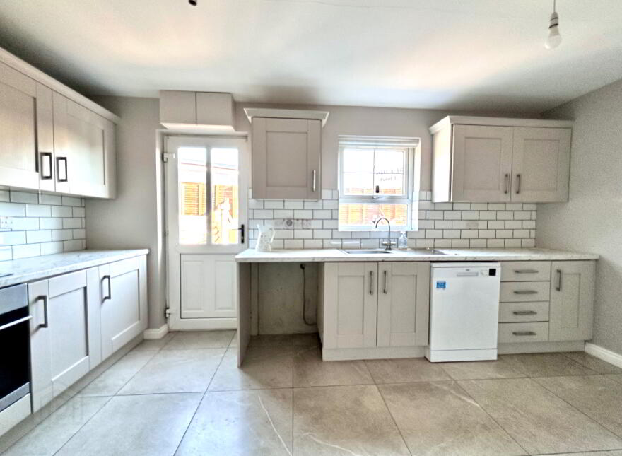 6 Molesworth Court, Cookstown, BT80 8XF