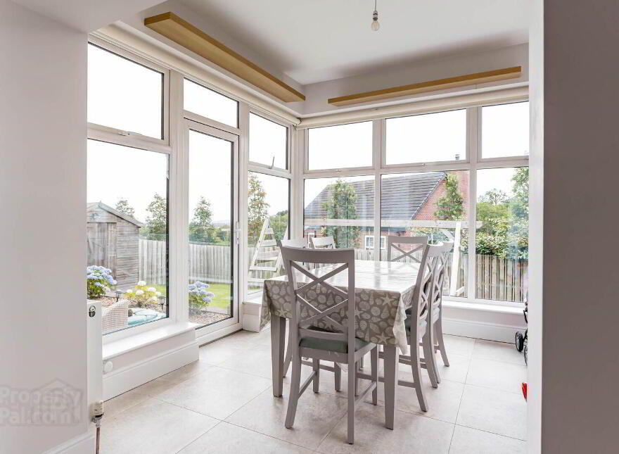 54 Fairfields Glen, Lisburn, BT28 3QL
