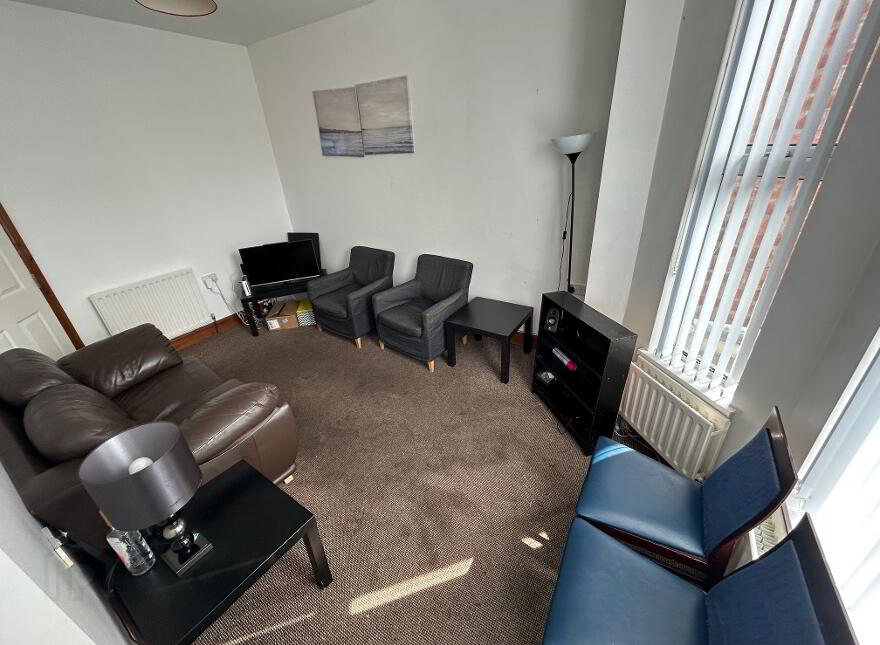 Flat 2, 5 Ashley Avenue, Belfast, BT9 7BN