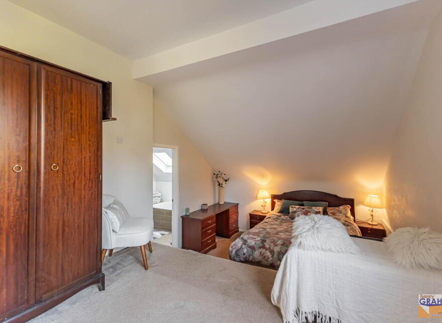 5 Rosevale Park, Belfast, BT17 9LJ
