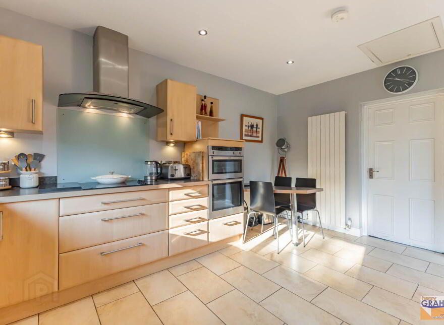 5 Rosevale Park, Belfast, BT17 9LJ