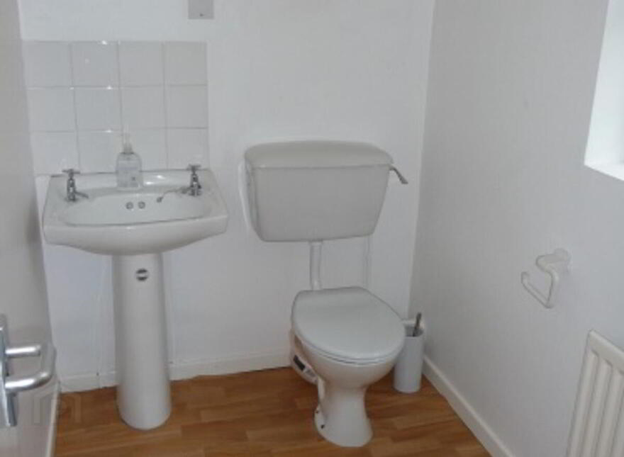 123 Dunluce Avenue, Belfast, BT9 7AX