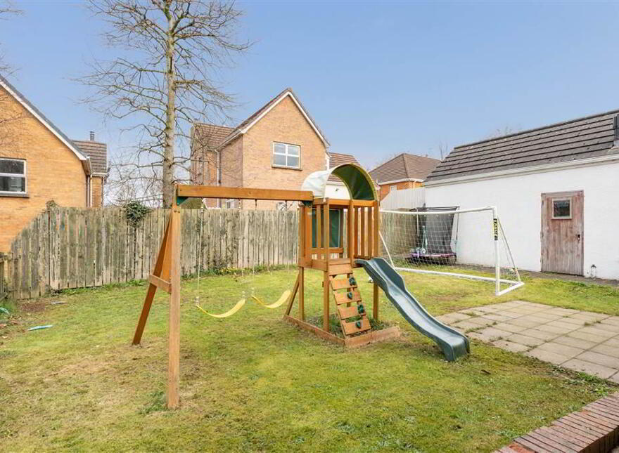 9 Knowehead Hill, Broughshane, BT43 7PD