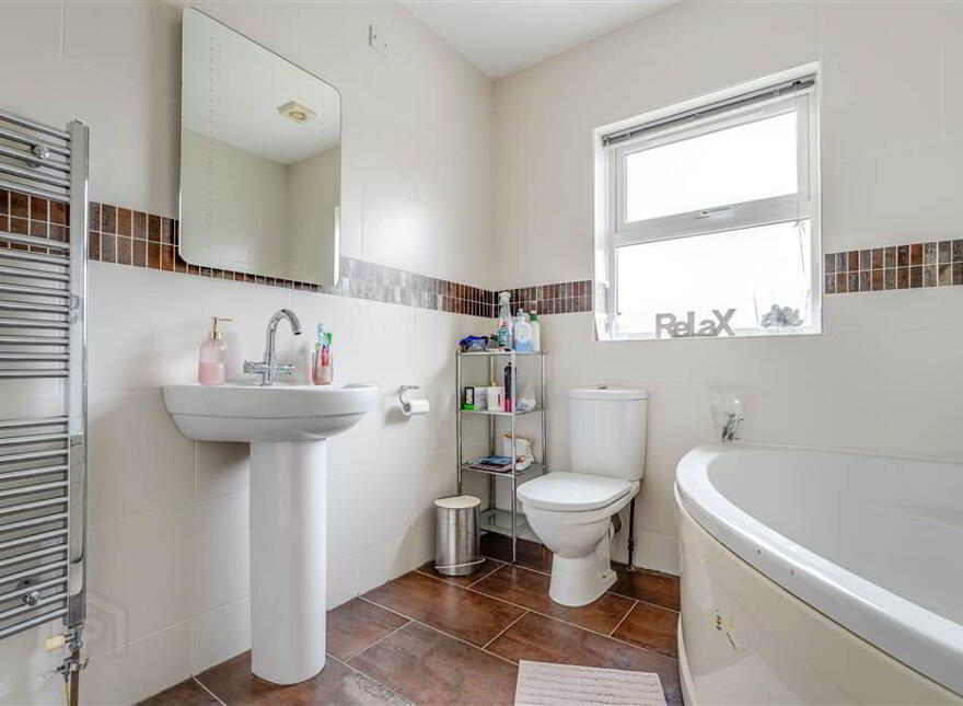 9 Knowehead Hill, Broughshane, BT43 7PD