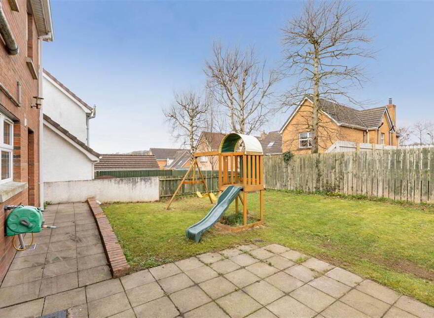 9 Knowehead Hill, Broughshane, BT43 7PD