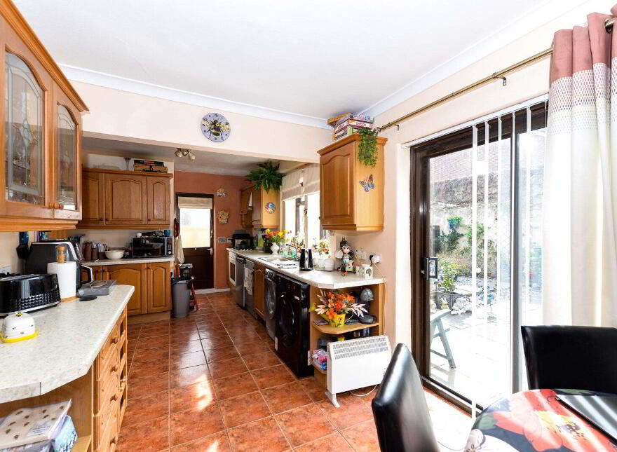 28 Connsbrook Park, Belfast, BT4 1NF