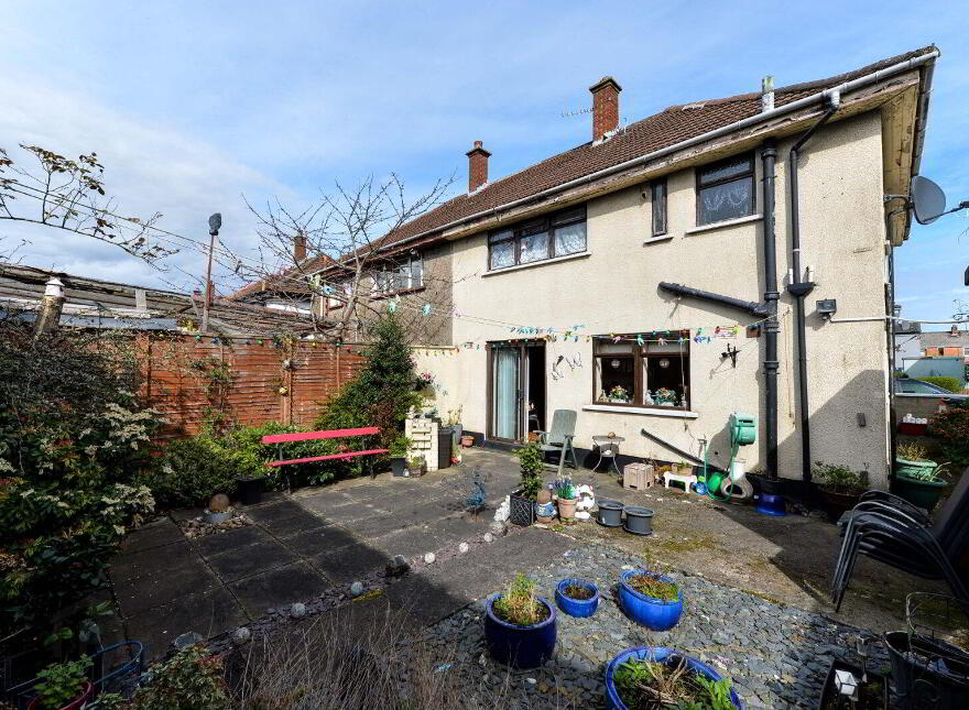 28 Connsbrook Park, Belfast, BT4 1NF