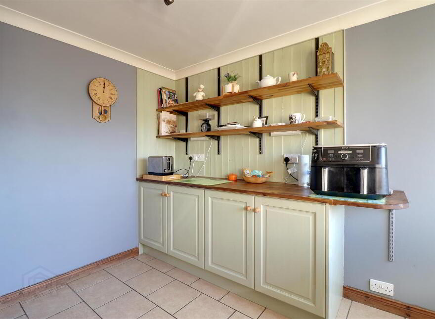 1 Stratheden Heights, Newtownards, BT23 8TD