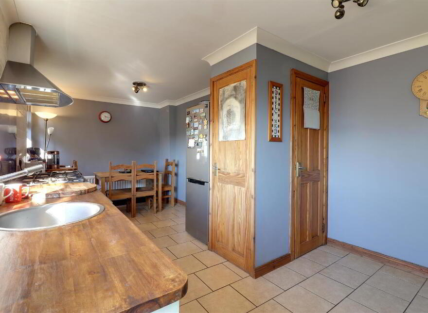 1 Stratheden Heights, Newtownards, BT23 8TD