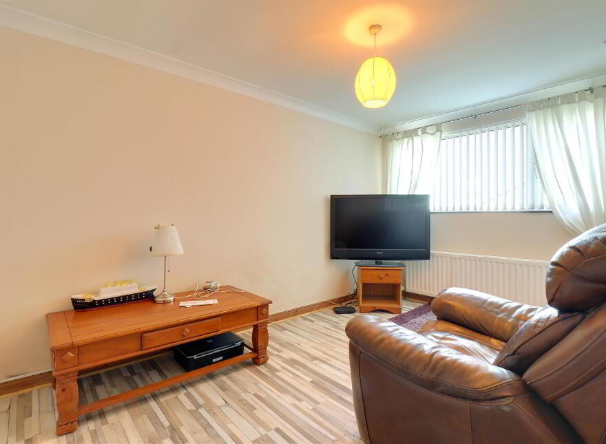 1 Stratheden Heights, Newtownards, BT23 8TD