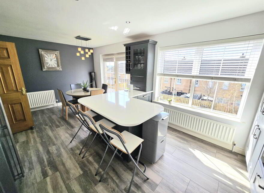 25 Mornington Avenue, Lisburn, BT28 2WP
