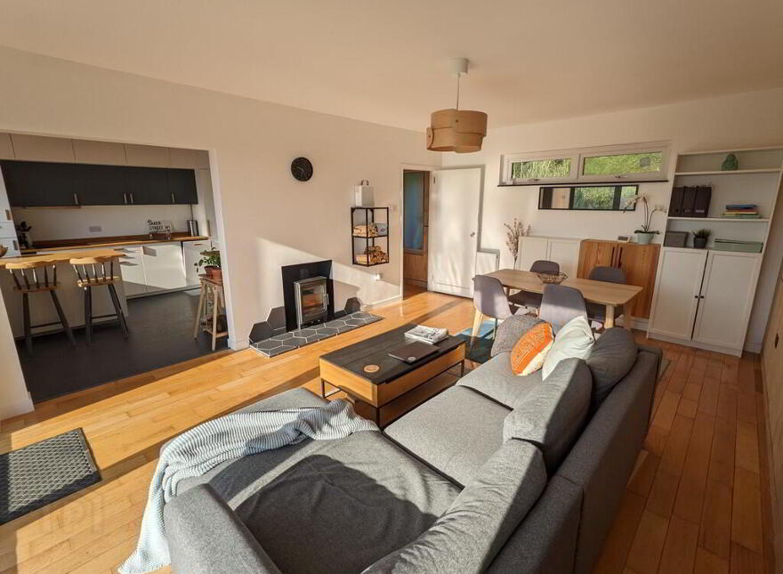 10 Old Irish Highway, Newtownabbey, BT37 9LF