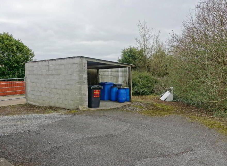 57 Main Street, Lisnaskea, Enniskillen, BT92 0JD
