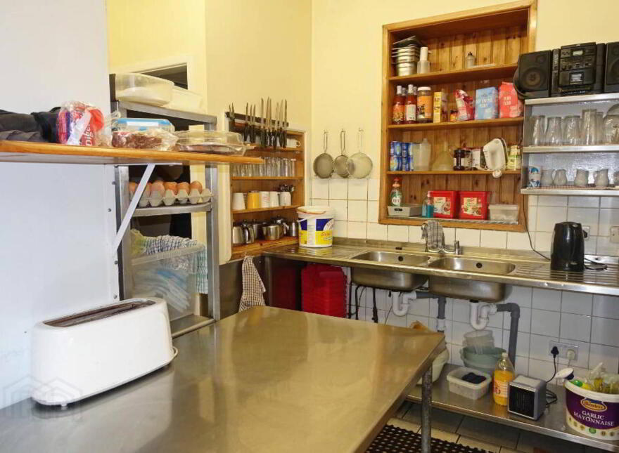 57 Main Street, Lisnaskea, Enniskillen, BT92 0JD
