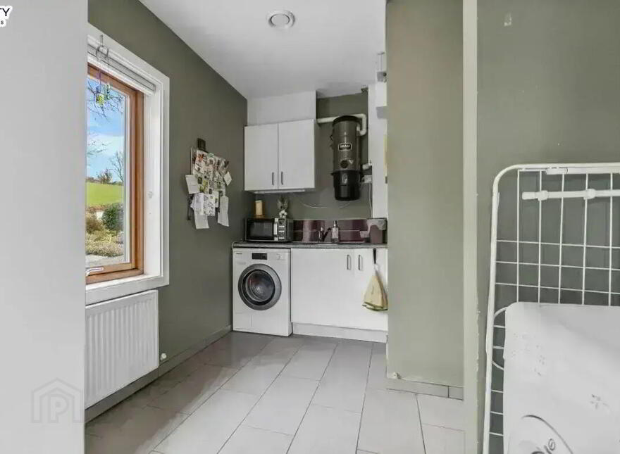 River View, Bluebell, Bartlemy, Midleton