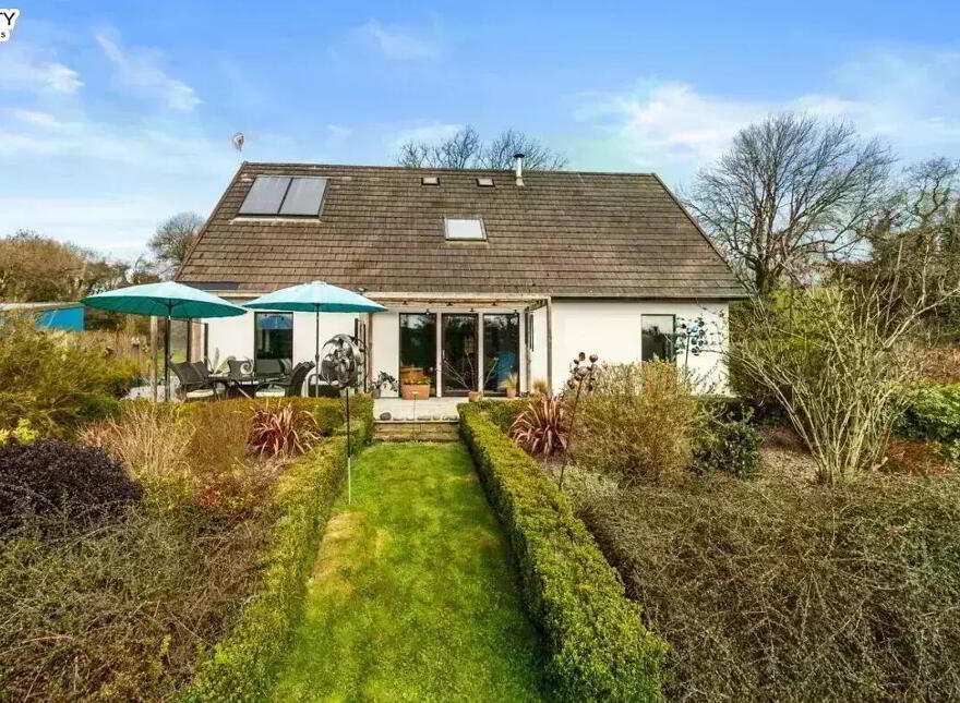 River View, Bluebell, Bartlemy, Midleton