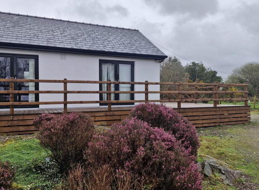 Emlaghmore, Ballynahinch, H71VY94