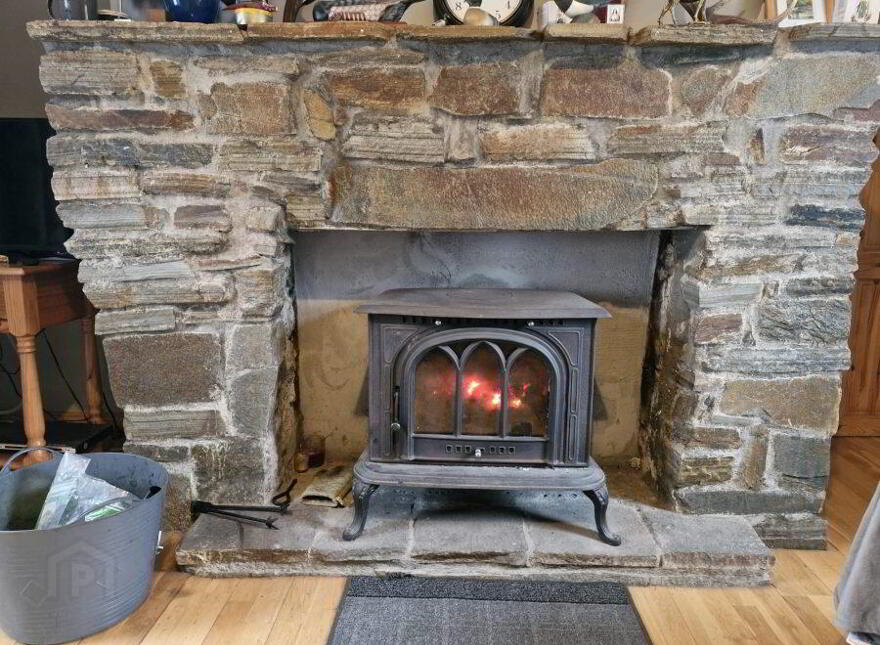 Emlaghmore, Ballynahinch, H71VY94
