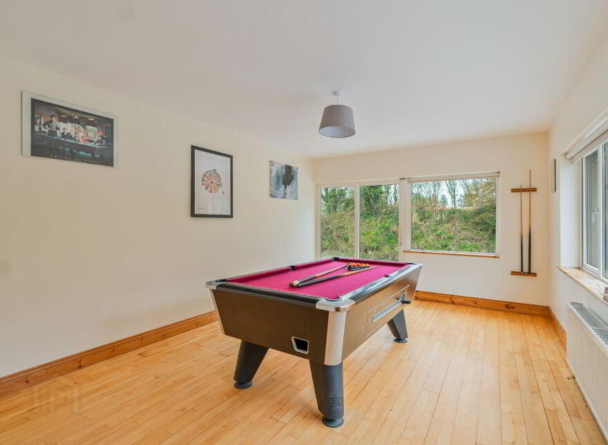 Gneeves, Mallow, Lombardstown
