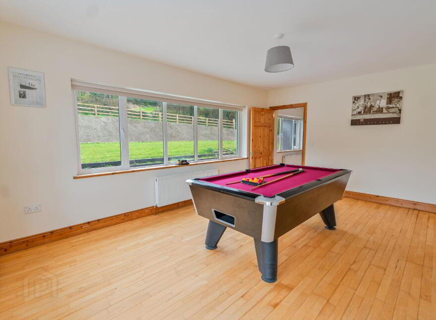 Gneeves, Mallow, Lombardstown