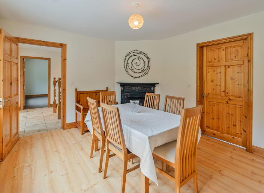 Gneeves, Mallow, Lombardstown