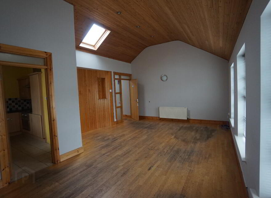 8a Ballynahinch Street, Hillsborough, BT26 6AW