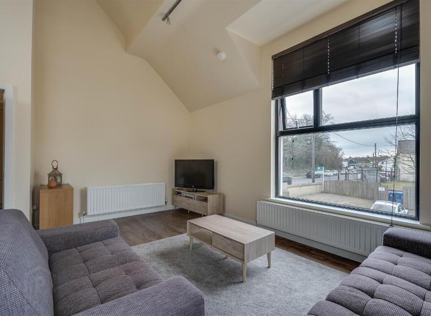 Apt 3, 2-6 Birch Lane, Saintfield, BT24 7FP