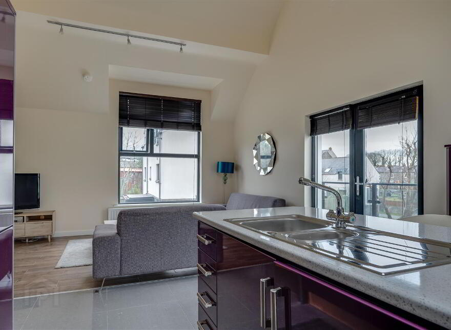 Apt 3, 2-6 Birch Lane, Saintfield, BT24 7FP