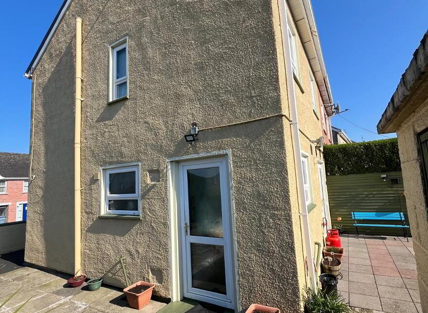 1 The Crescent, Clady, Strabane, BT82 9RJ