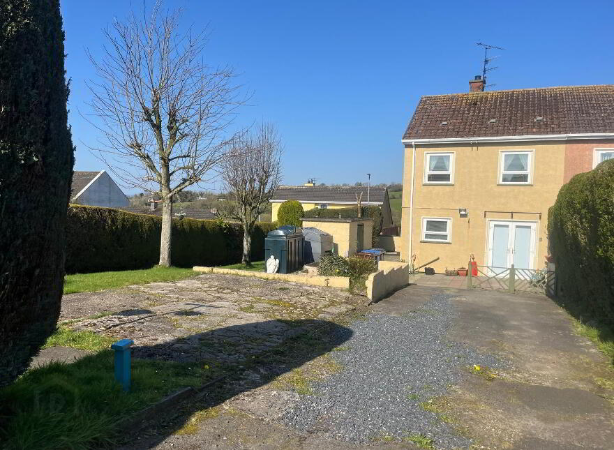 1 The Crescent, Clady, Strabane, BT82 9RJ