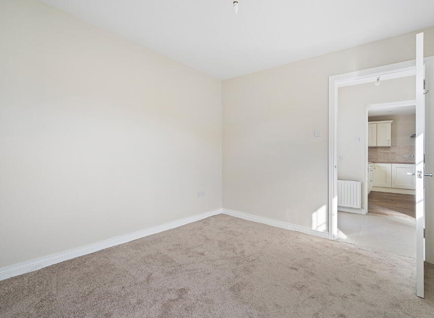 8 Pearse Gardens, Strabane, BT82 9AS