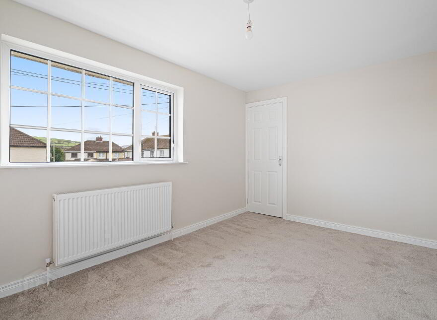 8 Pearse Gardens, Strabane, BT82 9AS