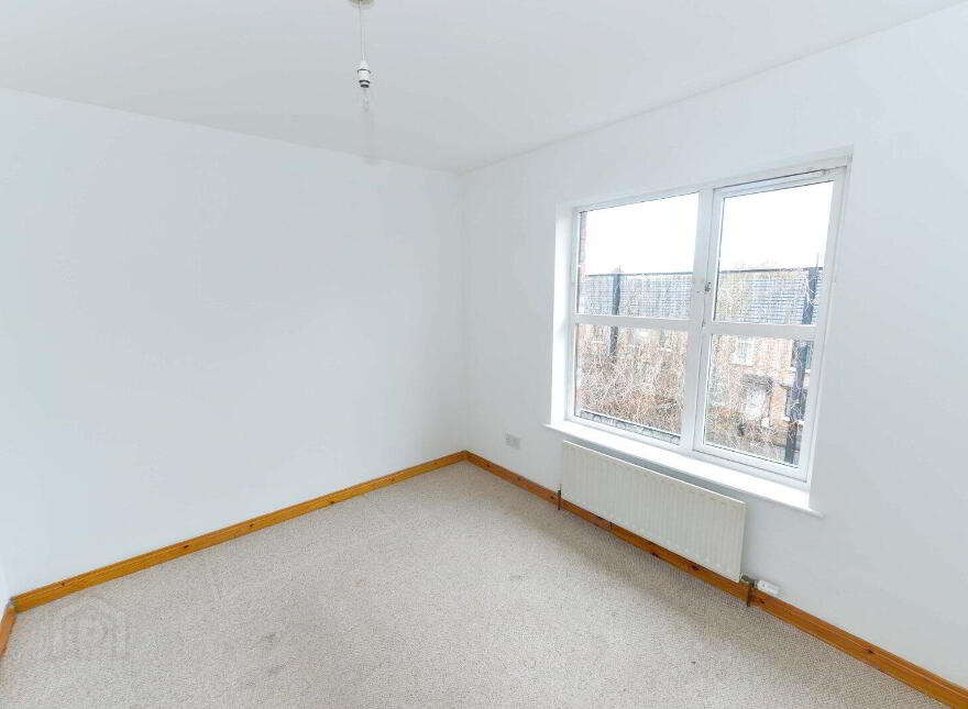 49 Langtry Court, Belfast, BT5 4DN