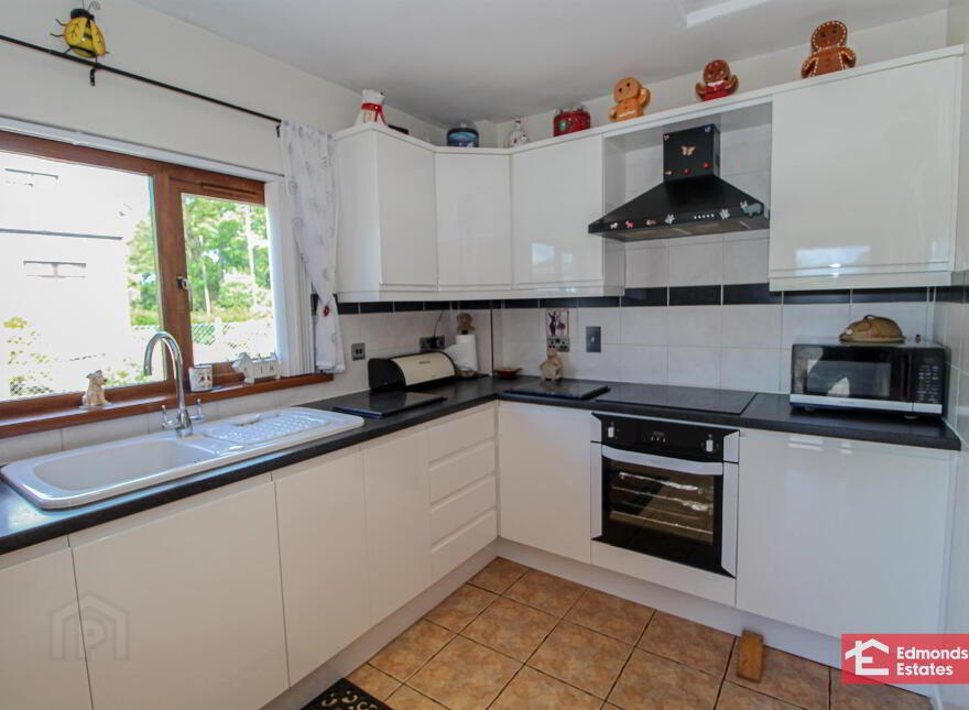 30 Craigs Road, Cullybackey, Ballymena, BT42 1PF