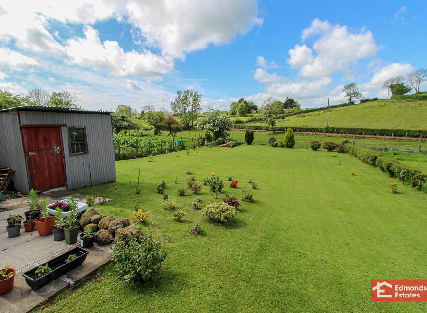 30 Craigs Road, Cullybackey, Ballymena, BT42 1PF