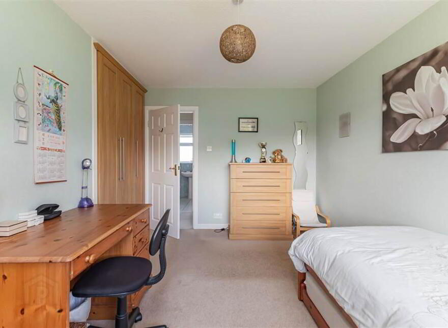 4 Bryansglen West, Bangor, BT20 3ST