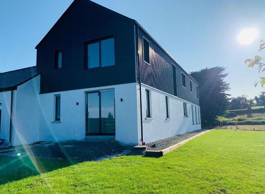 118 Monlough Road, Saintfield, BT24 7EU