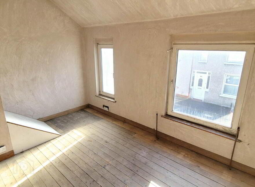 73 Bonds Street, Londonderry, BT47 6EF