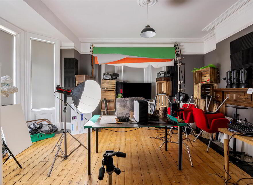 Cafe, Airbnb & Business Opportunity, Whitehead, BT38 9PU