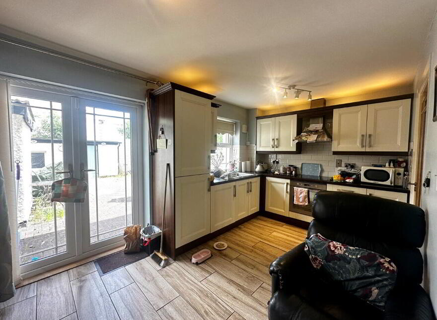 10 Mellowes Crescent, Finglas, Dublin, D11E9A2