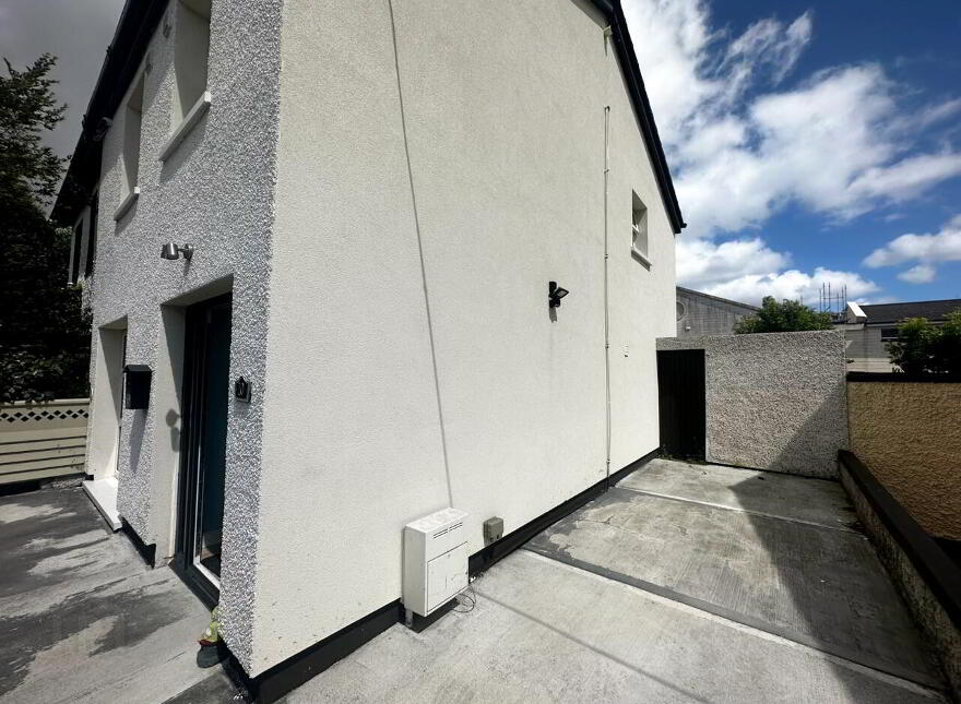 10 Mellowes Crescent, Finglas, Dublin, D11E9A2