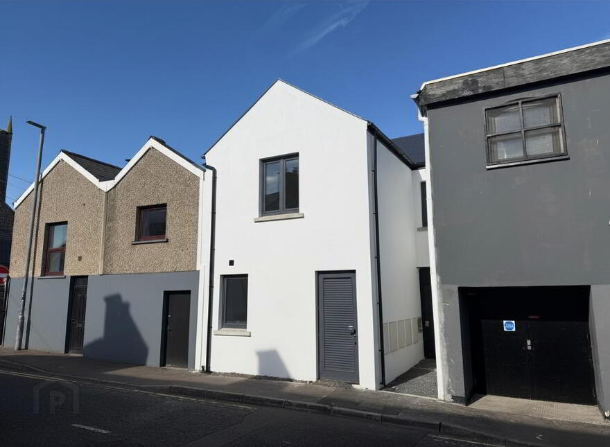 Townhouse, 80 The Promenade, Portstewart