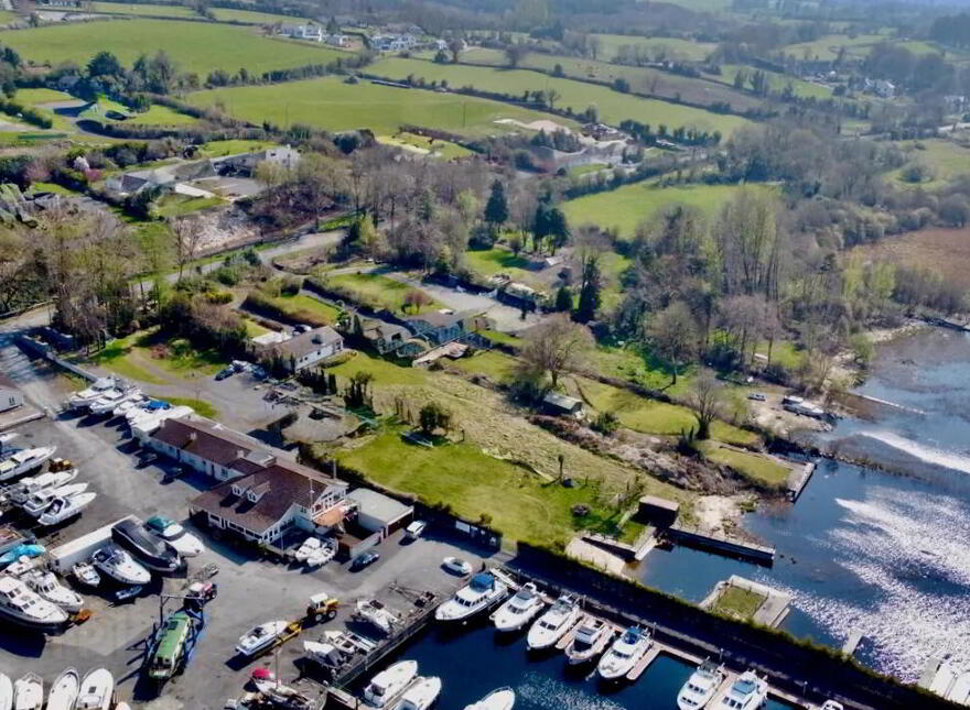 Ballykeeran Beg, Athlone, N37VR82