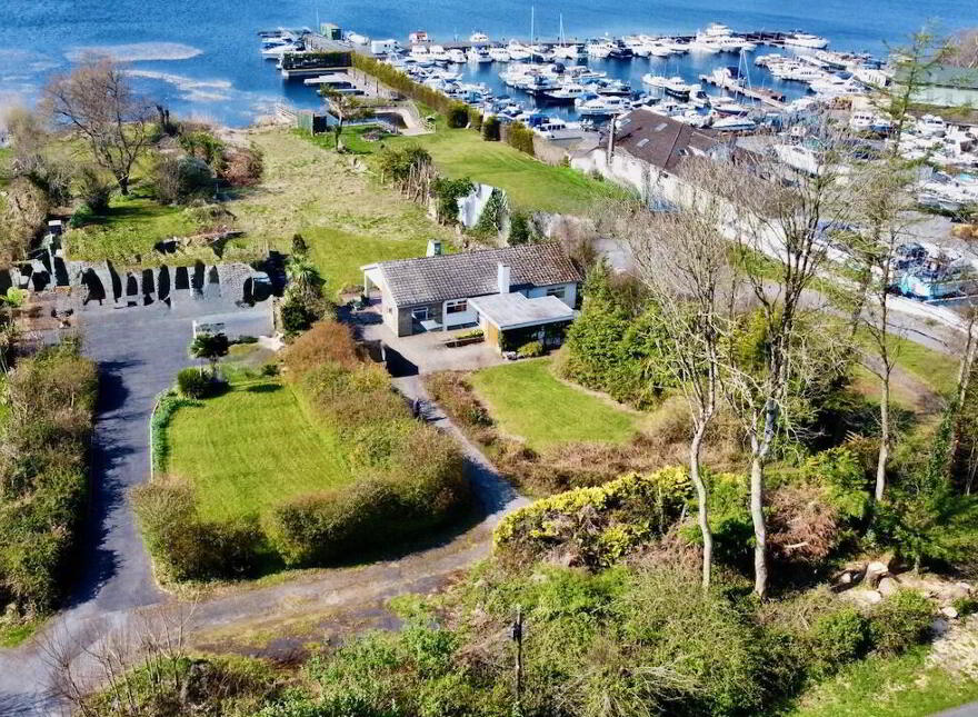 Ballykeeran Beg, Athlone, N37VR82