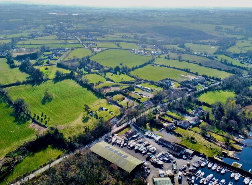 Ballykeeran Beg, Athlone, N37VR82