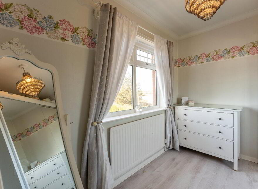 614 Saintfield Road, Carryduff, Belfast, BT8 8BL